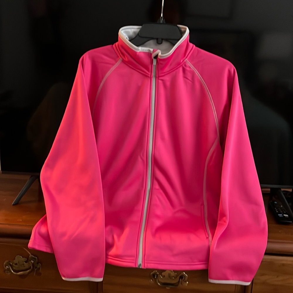 The Weather Company Size Large ladies jacket. EUC Hot pink with gray trim.⛳️